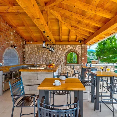 Fuer 4 Personen Ca 45 Qm In Novi Vinodolski, Kvarner Bucht Crikvenica Und Umgebung Апартаменты